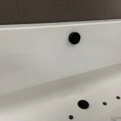 Whirlpool Boss & Wessing Dahlia Jetline 170x75 Cm Bodem Luchtsysteem Black Tin -Badkamer Thuis whirlpool boss wessing dahlia jetline 170x75 cm bodem luchtsysteem blacktin sfeer2